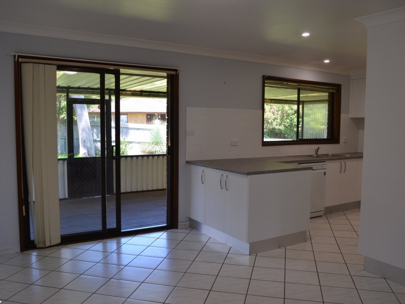 6 Cara Street, Killarney Vale NSW 2261