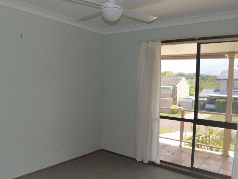 6 Cara Street, Killarney Vale NSW 2261