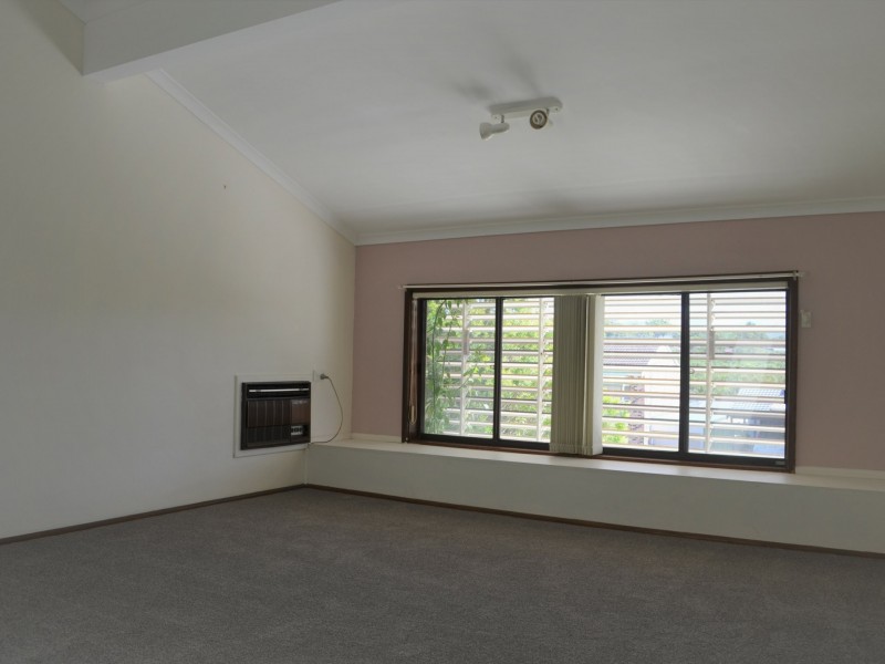 6 Cara Street, Killarney Vale NSW 2261