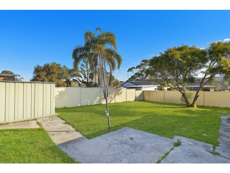 42 Robertson Road, Killarney Vale NSW 2261