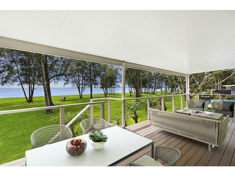 21 The Peninsula, Killarney Vale NSW 2261