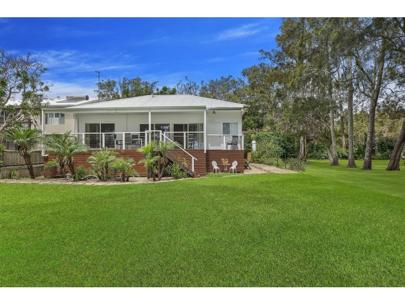 21 The Peninsula, Killarney Vale NSW 2261