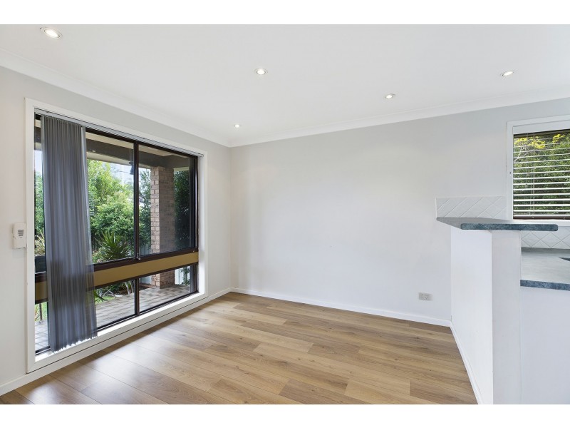 27 Turana Street, Killarney Vale NSW 2261