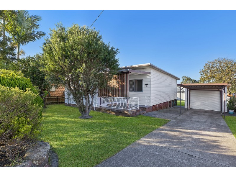 17 Vena Avenue, Gorokan NSW 2263
