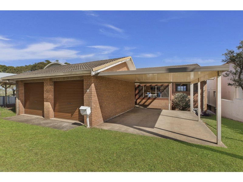 46 Coast Road, North Avoca NSW 2260