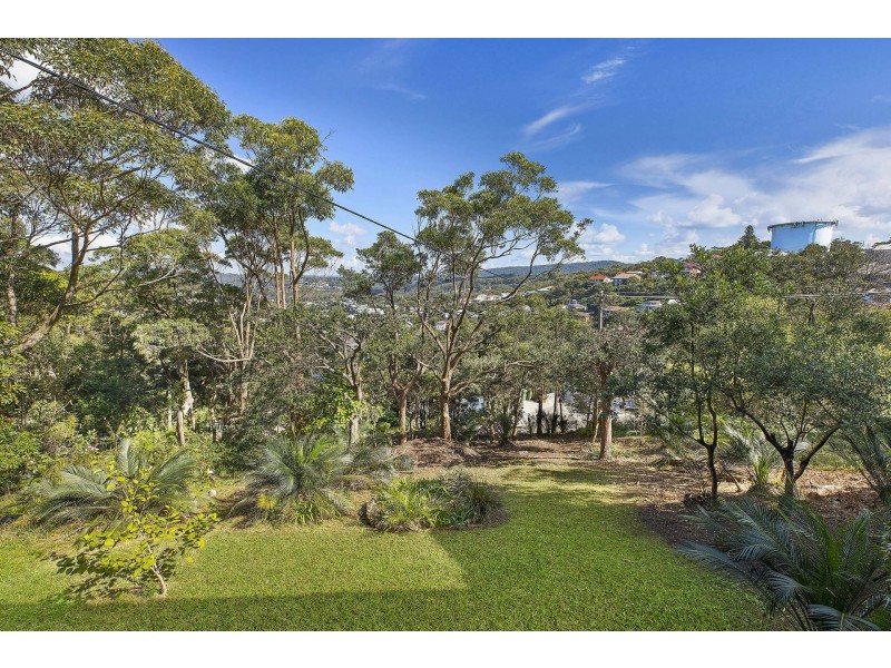 46 Coast Road, North Avoca NSW 2260