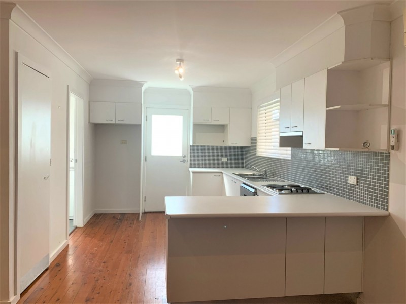 184 Eastern Rd, Killarney Vale NSW 2261