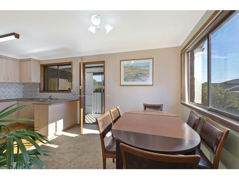 8 Waikiki Close, Killarney Vale NSW 2261