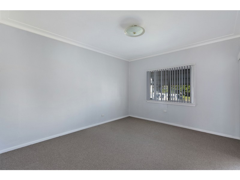 34 Thompson Street, Long Jetty NSW 2261