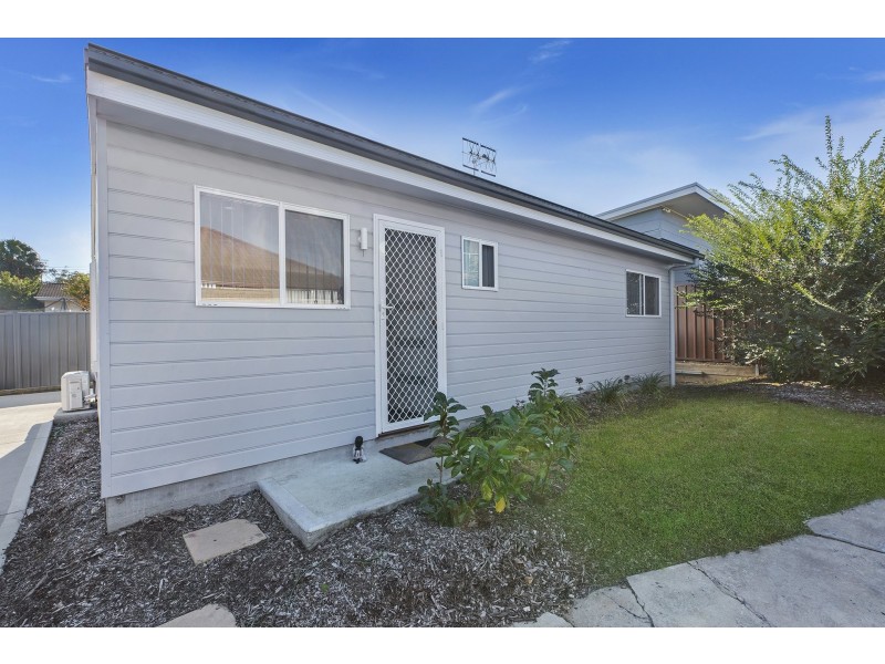 34 Thompson Street, Long Jetty NSW 2261