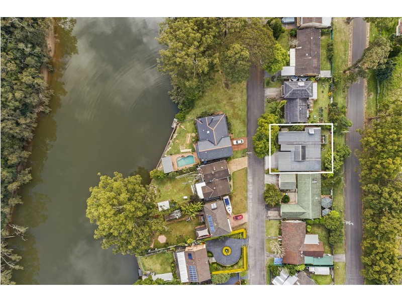 8 Riverview Drive, Wyong NSW 2259