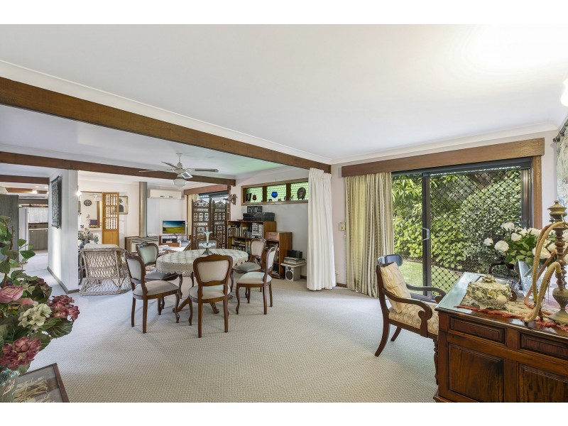 8 Riverview Drive, Wyong NSW 2259