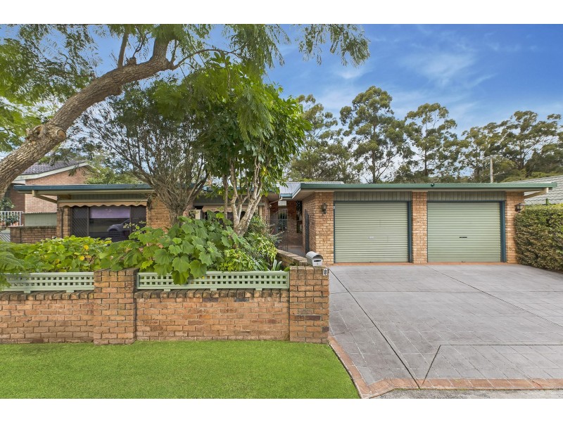 8 Riverview Drive, Wyong NSW 2259
