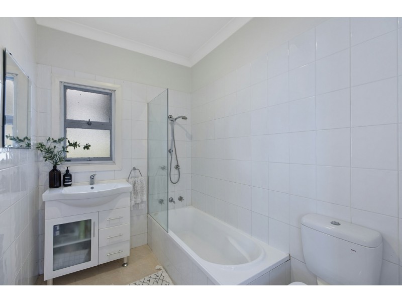 24 Wyong Road, Tumbi Umbi NSW 2261