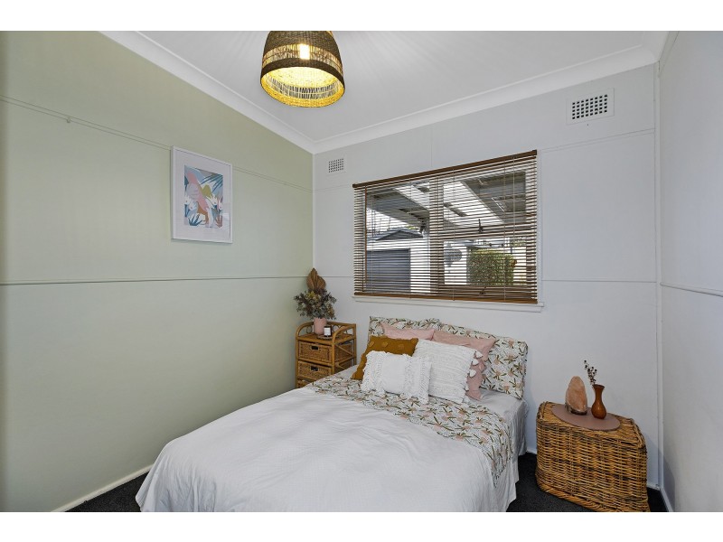 24 Wyong Road, Tumbi Umbi NSW 2261