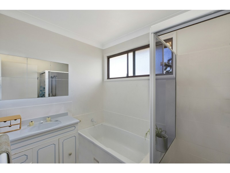 62 Thomas Mitchell Road, Killarney Vale NSW 2261