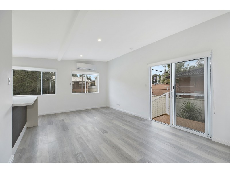 2 Graham Street, Long Jetty NSW 2261