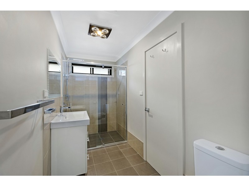 12 The Peninsula, Killarney Vale NSW 2261