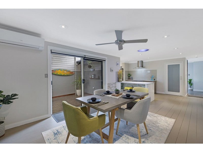 12 The Peninsula, Killarney Vale NSW 2261