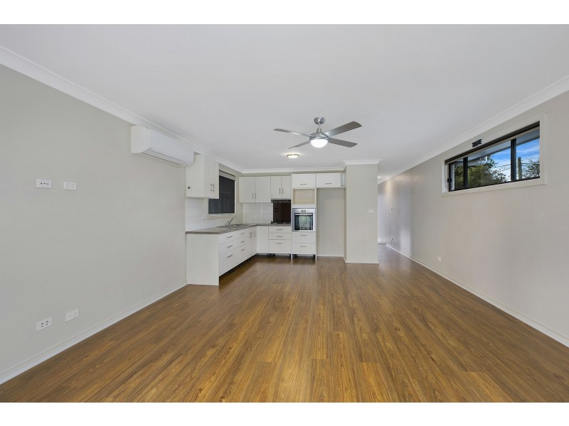 12 The Peninsula, Killarney Vale NSW 2261