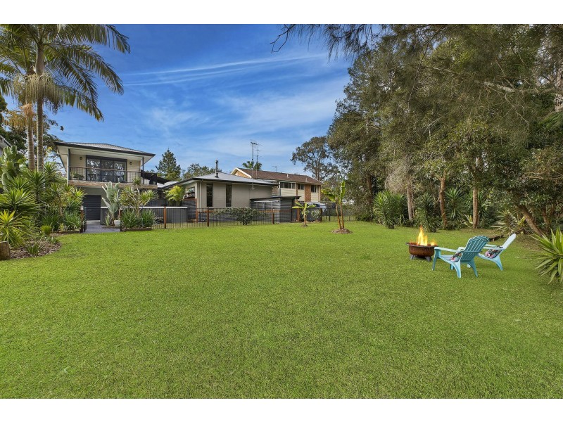 12 The Peninsula, Killarney Vale NSW 2261
