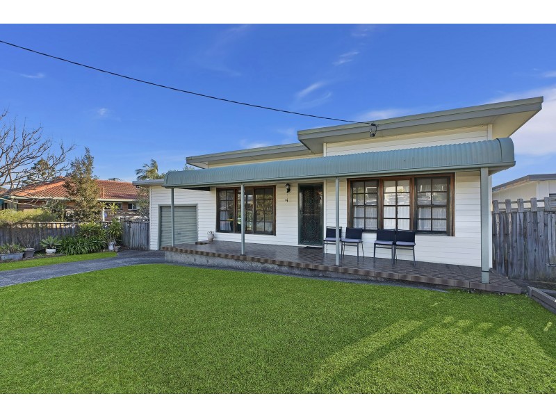 25 Cornish Avenue, Killarney Vale NSW 2261
