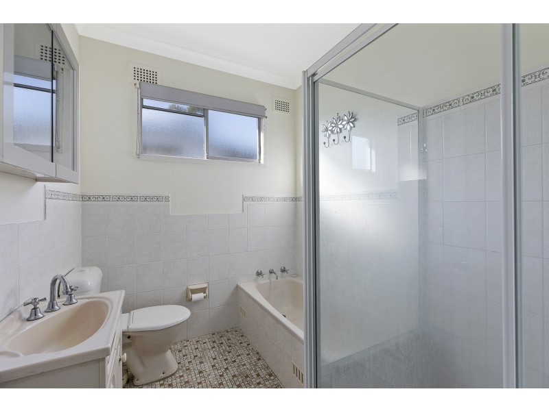 25 Cornish Avenue, Killarney Vale NSW 2261