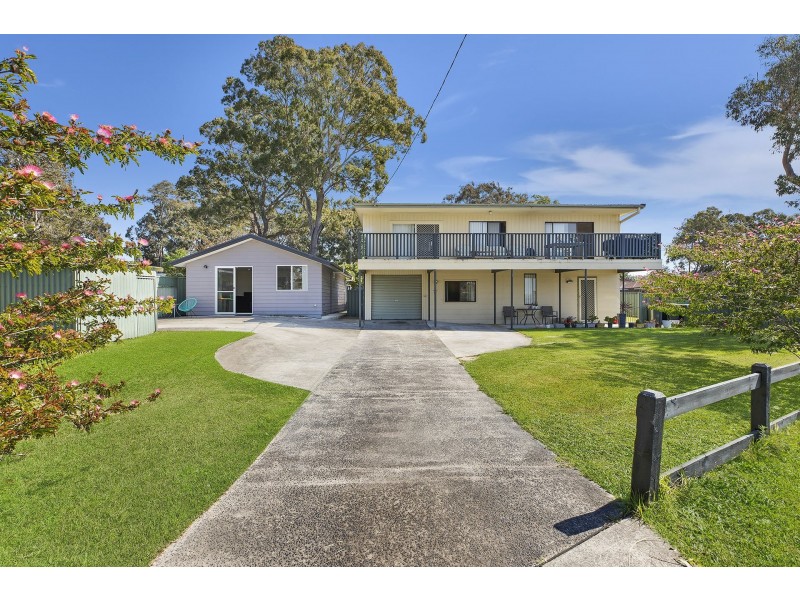 78 Malvina Parade, Lake Haven NSW 2263