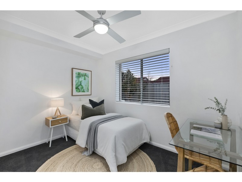 8 Torres Street, Killarney Vale NSW 2261