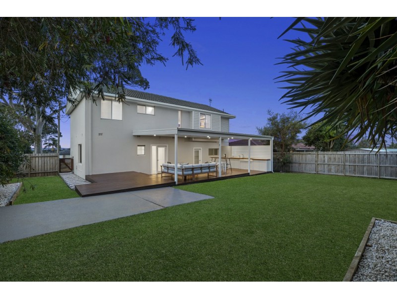 8 Torres Street, Killarney Vale NSW 2261