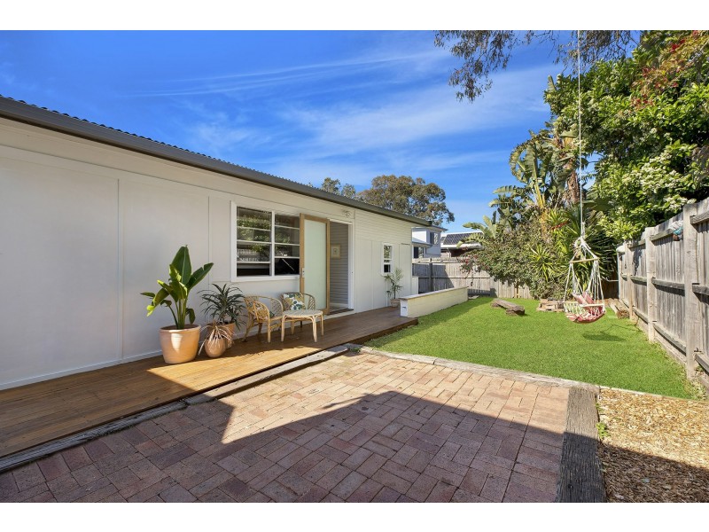 22 Lucinda Avenue, Killarney Vale NSW 2261