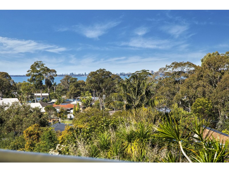 7 Colin Street, Berkeley Vale NSW 2261