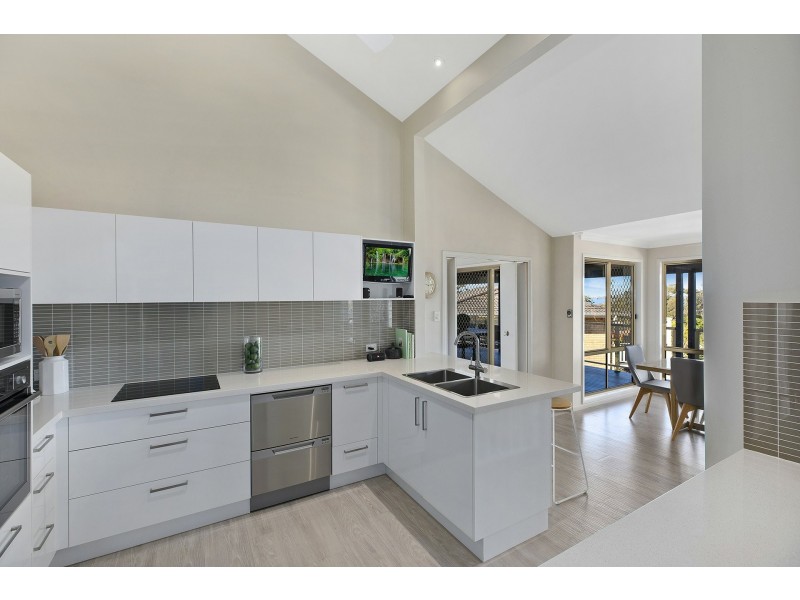 7 Colin Street, Berkeley Vale NSW 2261