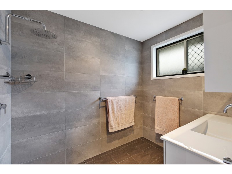 74 George Evans Road, Killarney Vale NSW 2261