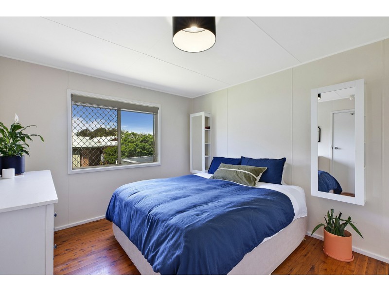 6 Adelaide Street, Killarney Vale NSW 2261