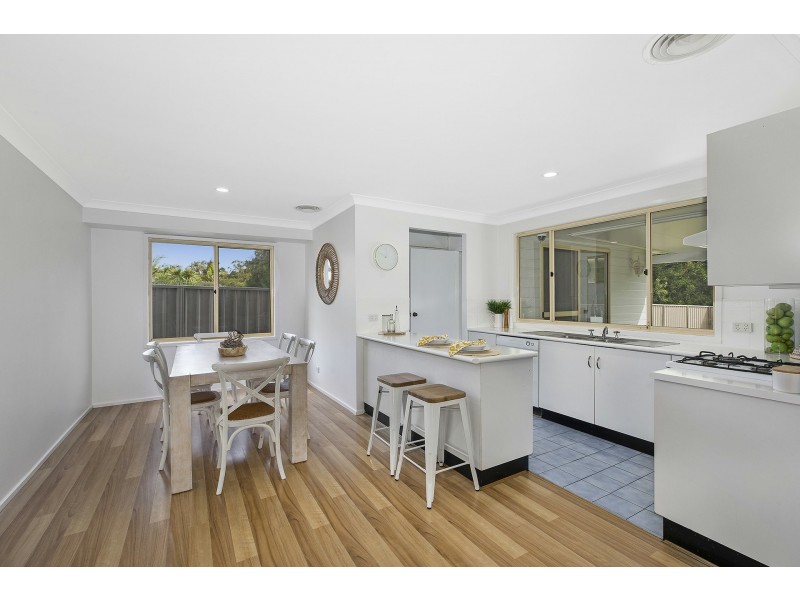 15 Vaughan Close, Killarney Vale NSW 2261