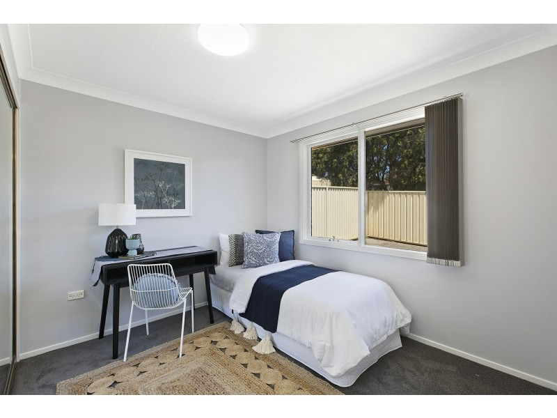 9 Esther Close, Gorokan NSW 2263