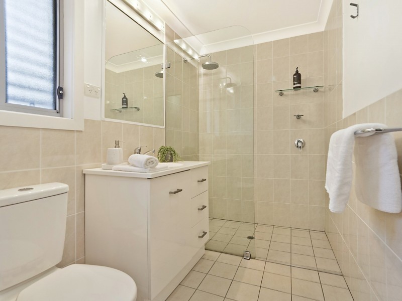 44 Surf Rider Avenue, North Avoca NSW 2260