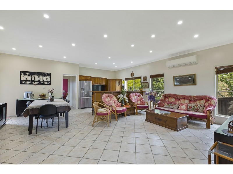 4 Toona Way, Glenning Valley NSW 2261