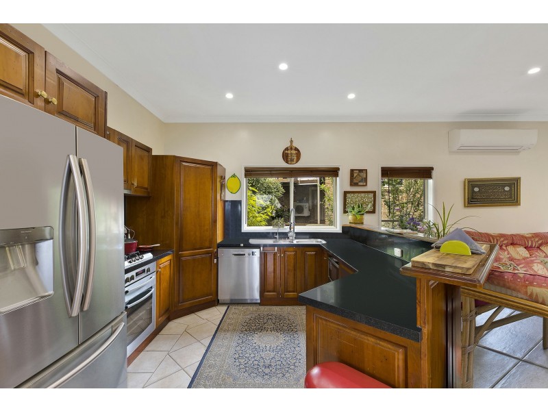 4 Toona Way, Glenning Valley NSW 2261