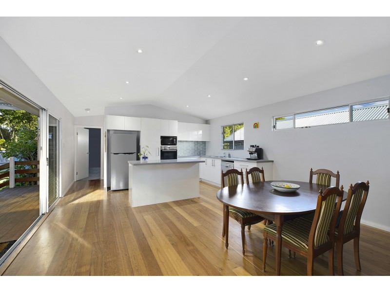 16 Macarthur Street, Killarney Vale NSW 2261