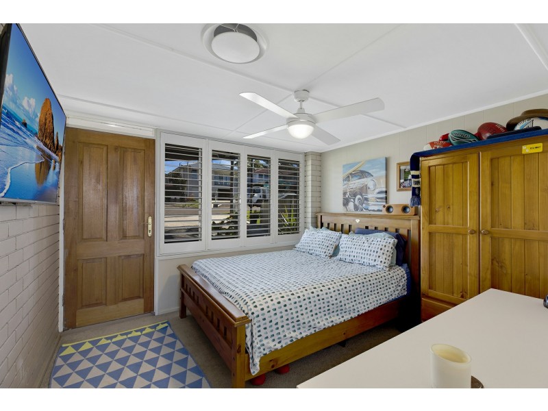 26 Aubrey Street, Killarney Vale NSW 2261
