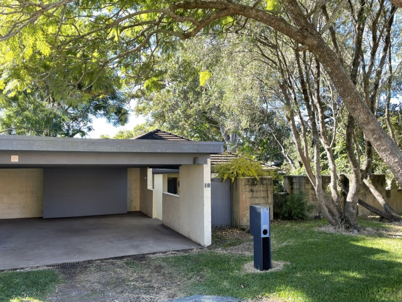 19 Trelawney Street, Killarney Vale NSW 2261