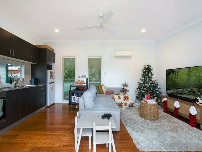 64a Kingsford Smith Drive, Berkeley Vale NSW 2261