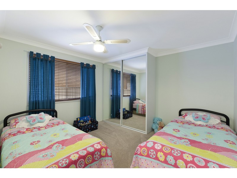81 Hume Boulevard, Killarney Vale NSW 2261
