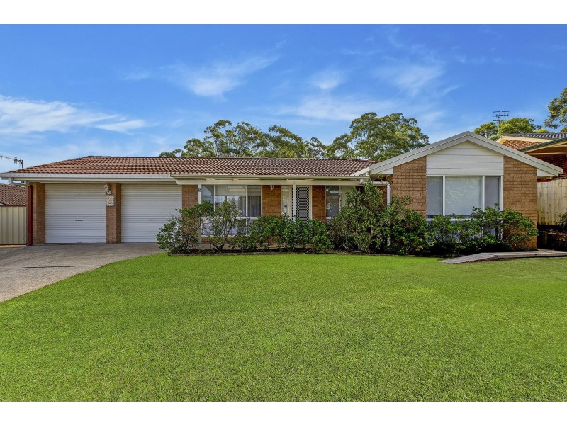 3 Lancaster Parade, Bateau Bay NSW 2261