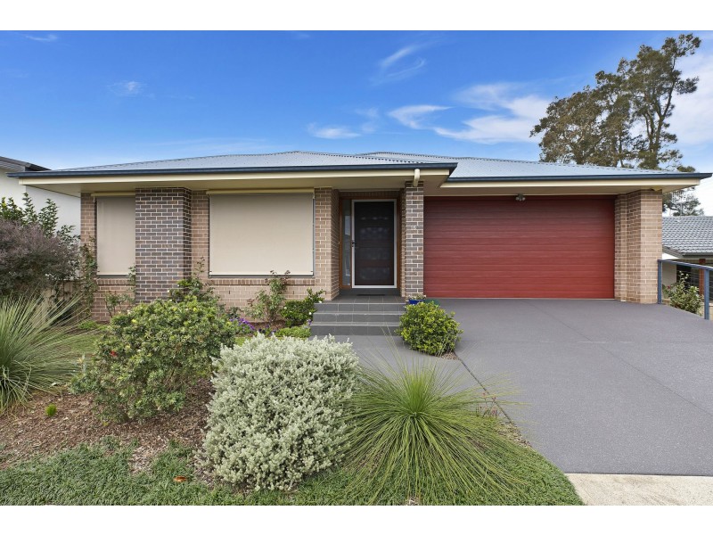 6 Shaw Street, Killarney Vale NSW 2261