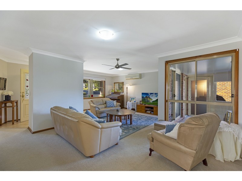 51 Molsten Avenue, Tumbi Umbi NSW 2261