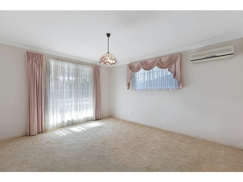 4 Naelcm Avenue, Killarney Vale NSW 2261