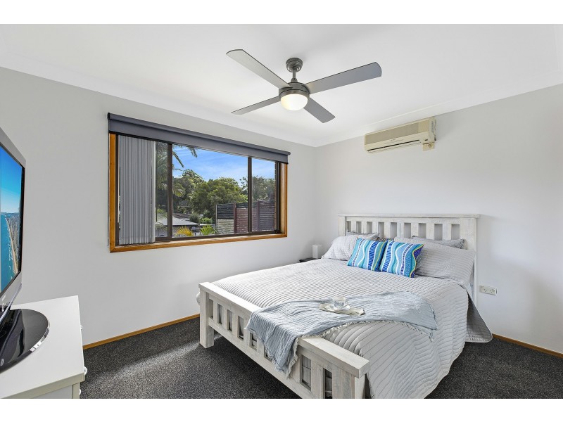140 Lakedge Ave, Berkeley Vale NSW 2261